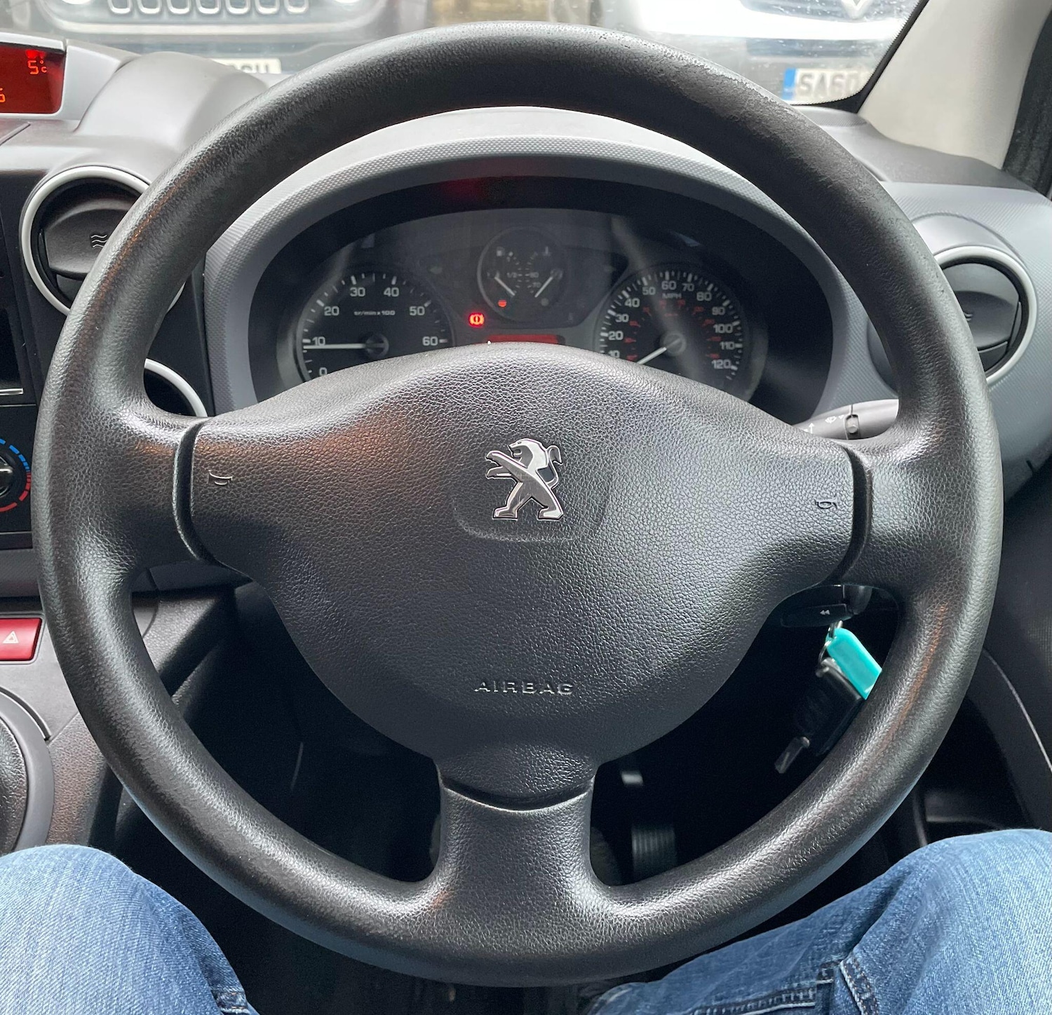 Used Peugeot Partner 2015 for sale - 77455512: Photo 26