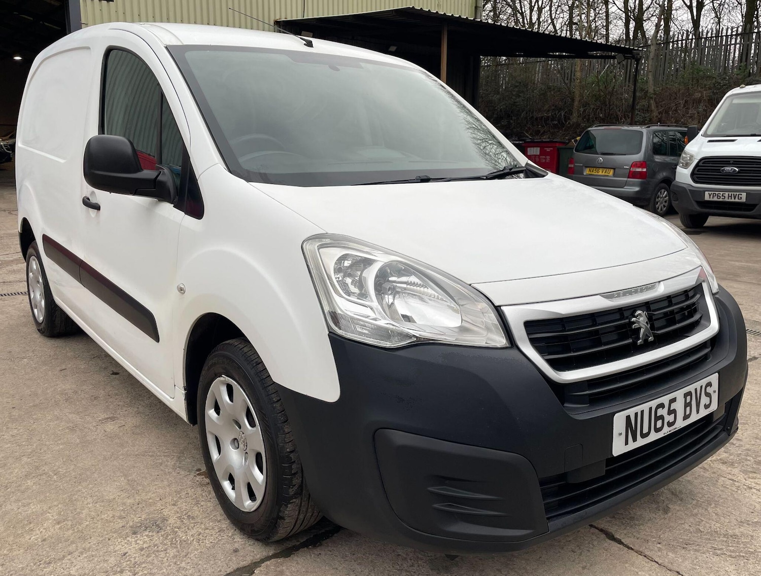 Used Peugeot Partner 2015 for sale - 77455512: Photo 4