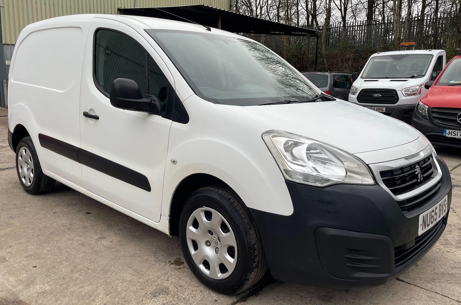 Used Peugeot Partner 2015 for sale - 77455512: Photo 5