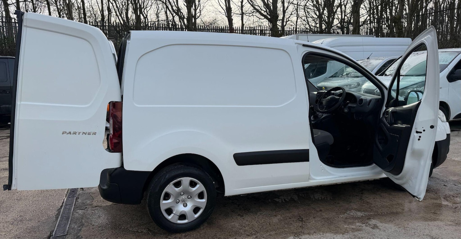 Used Peugeot Partner 2014 for sale - 77559844: Photo 11