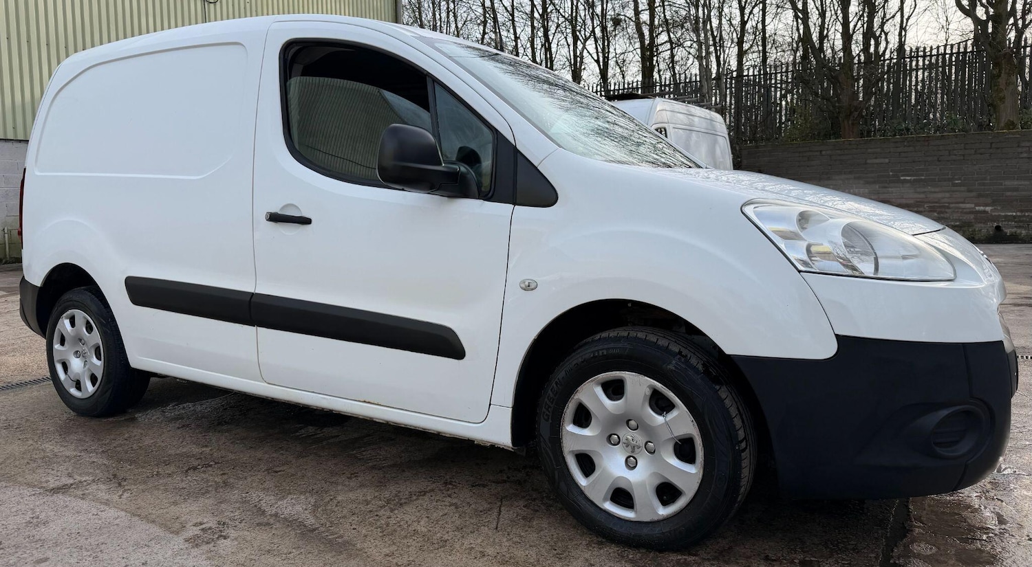 Used Peugeot Partner 2014 for sale - 77559844: Photo 5