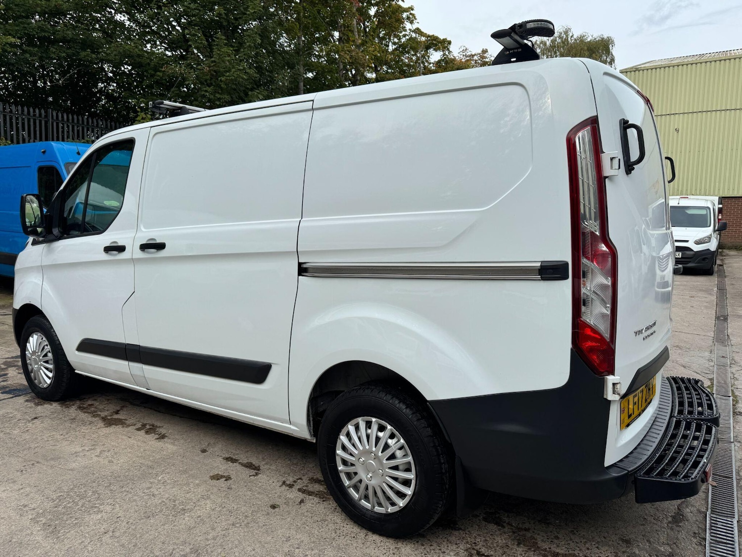 Used Ford Transit Custom for sale - 76701213: Photo 18