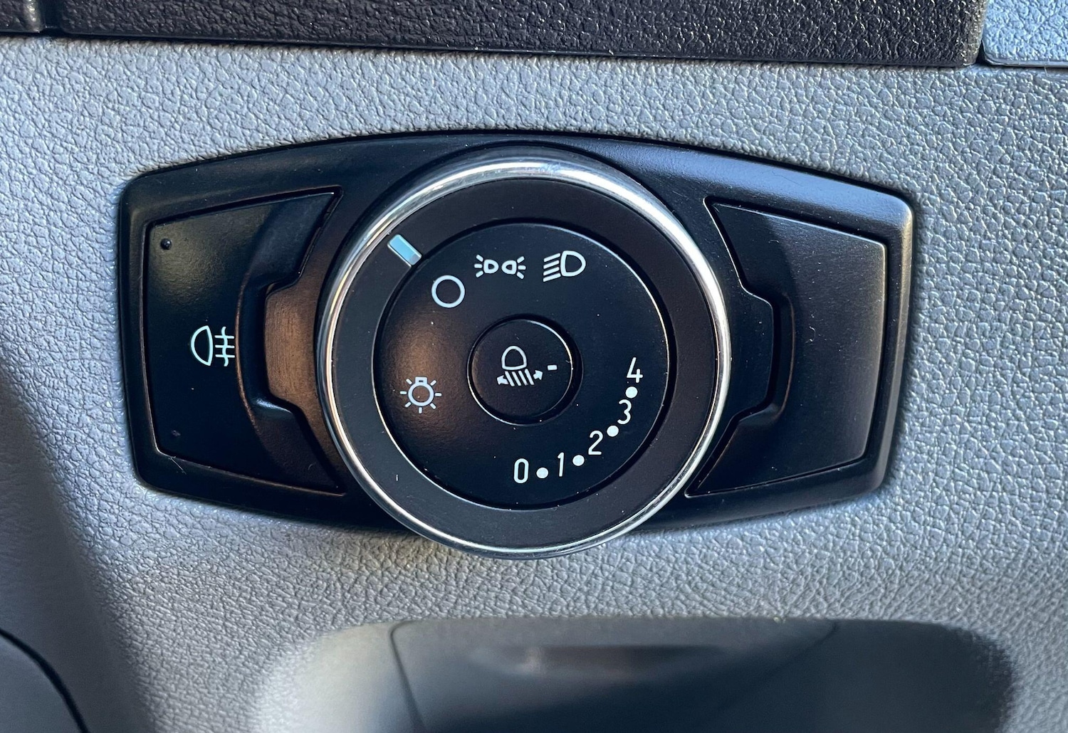 Used Ford Transit 2015 for sale - 77091550: Photo 29