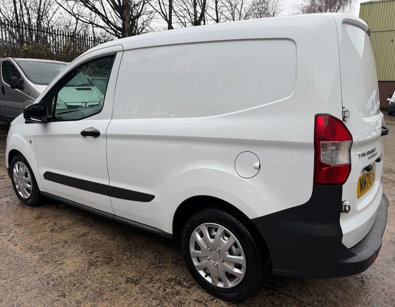 Used Ford Transit Courier 2020 for sale - 76913374: Photo 19