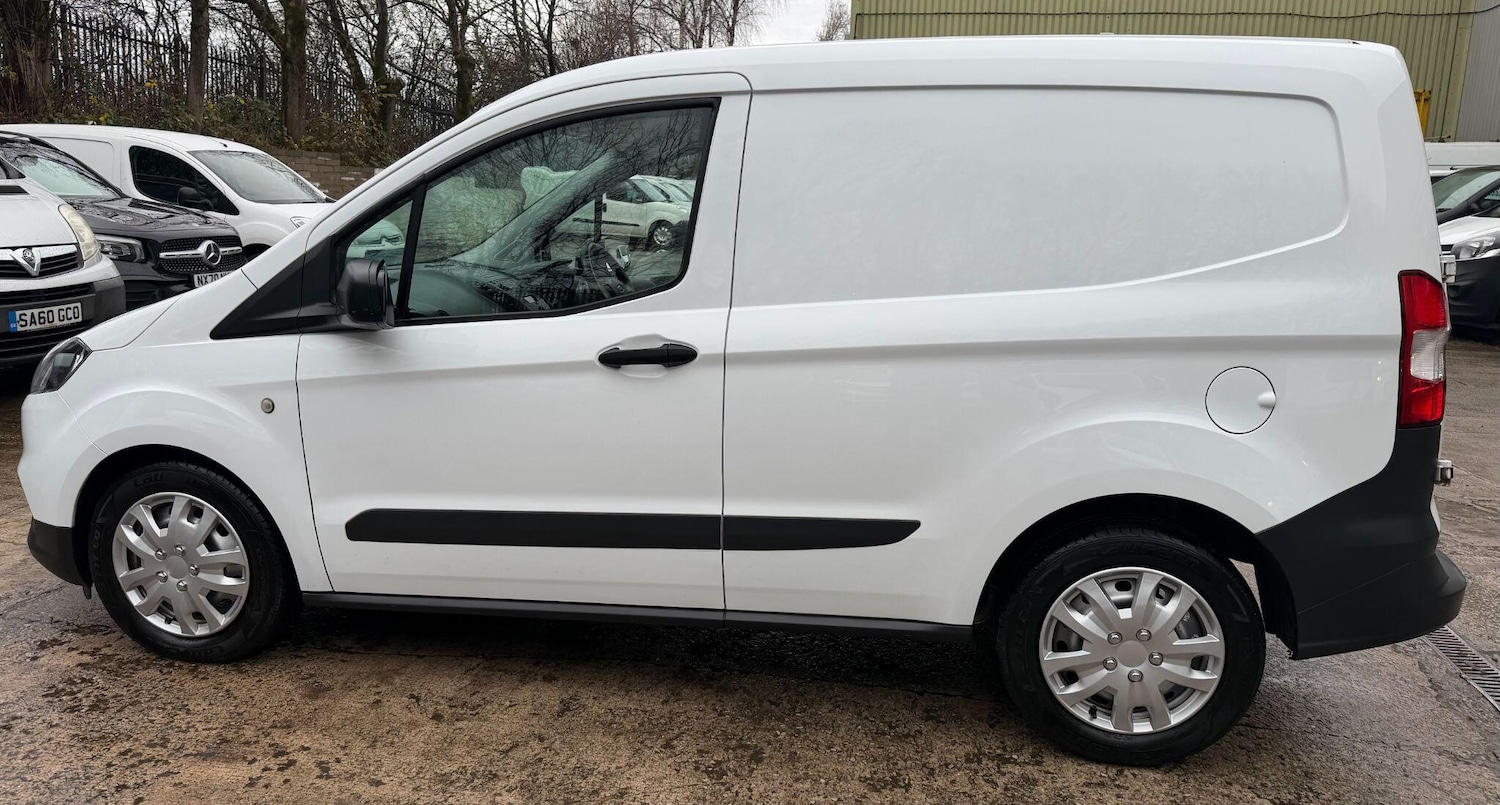 Used Ford Transit Courier 2020 for sale - 76913374: Photo 21