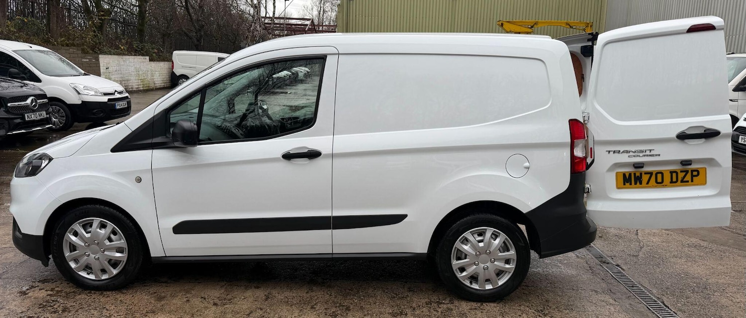 Used Ford Transit Courier 2020 for sale - 76913374: Photo 23