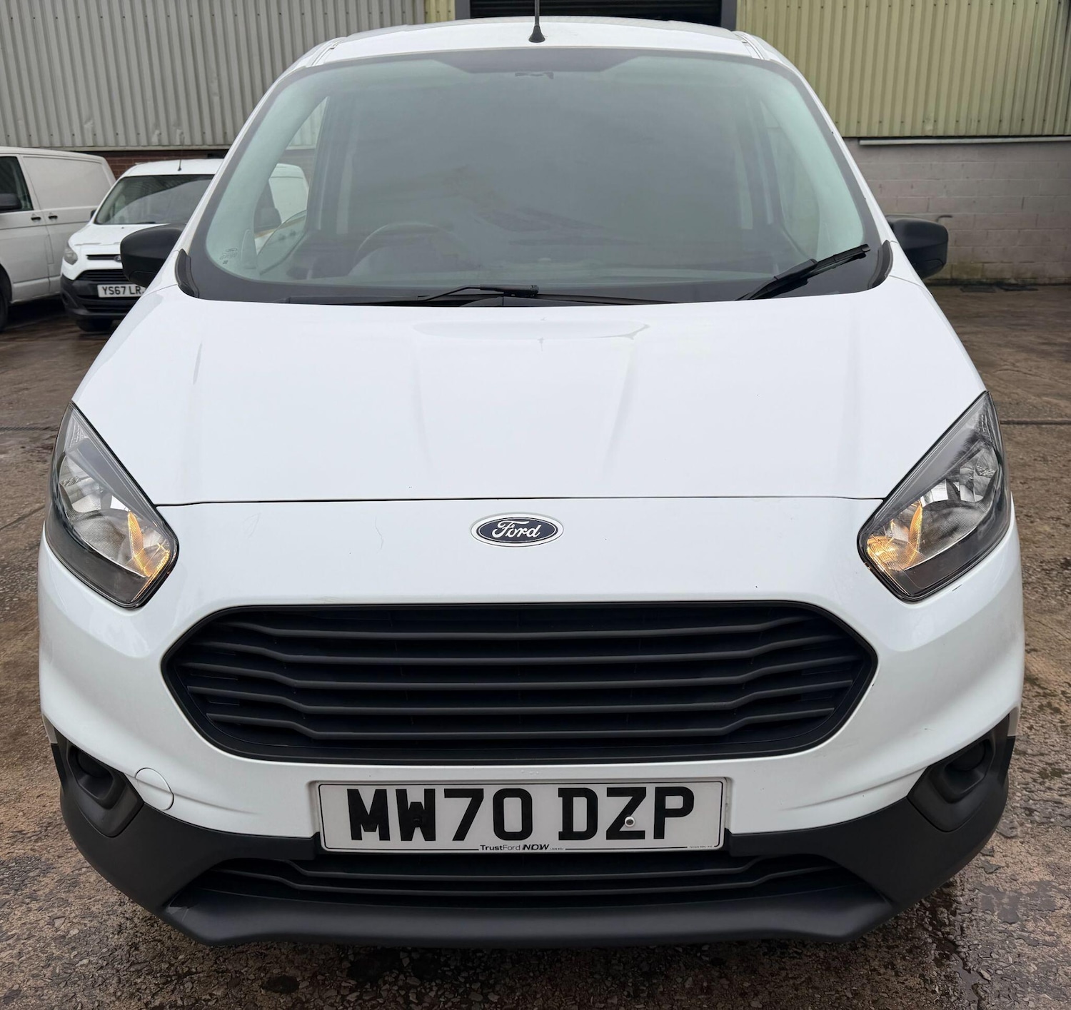 Used Ford Transit Courier 2020 for sale - 76913374: Photo 27