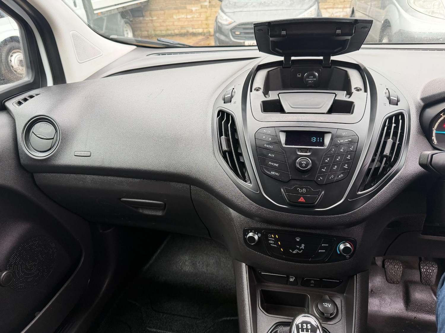 Used Ford Transit Courier 2020 for sale - 76913374: Photo 33