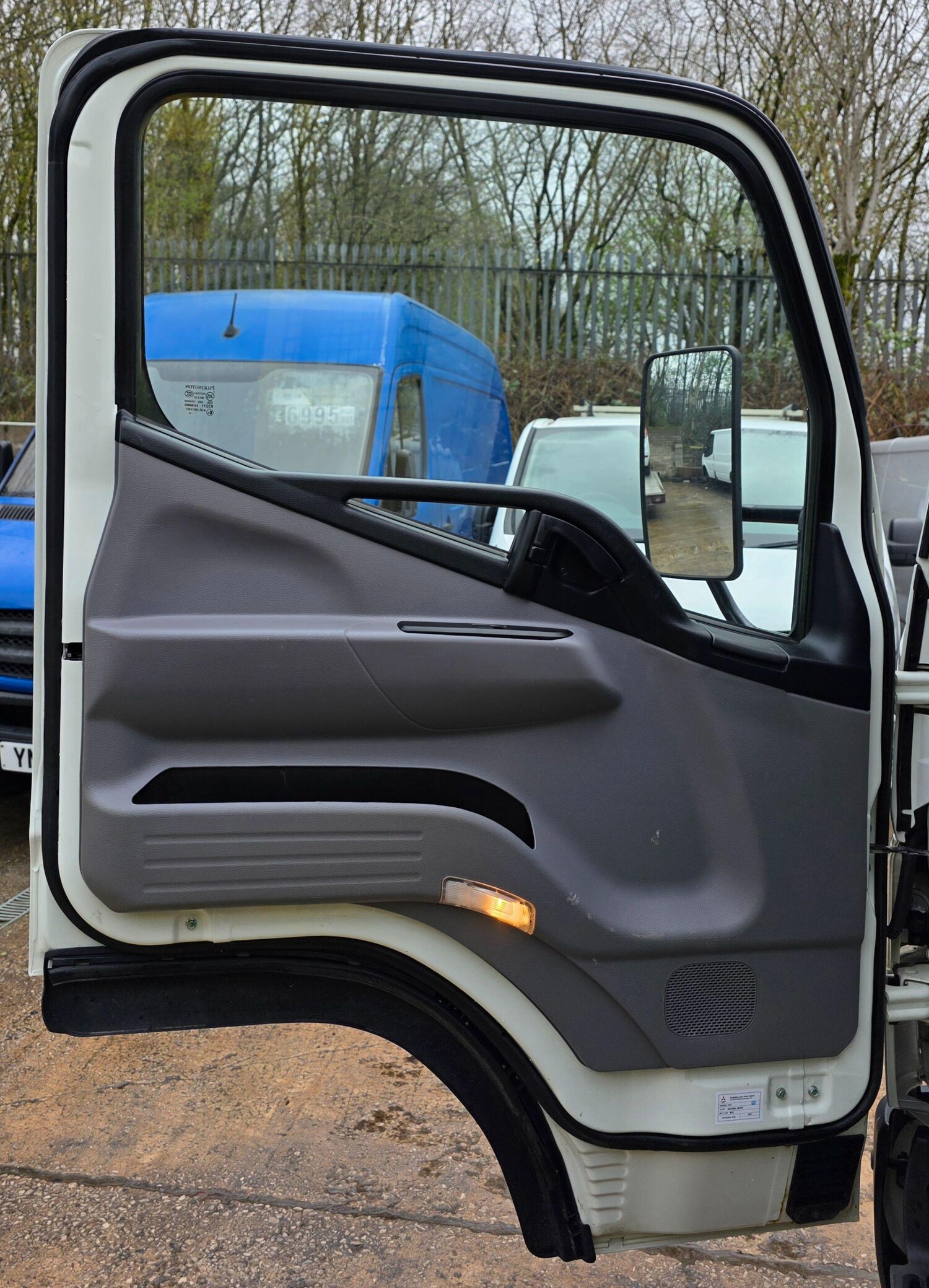 Used Mitsubishi Canter 2017 for sale - 78156772: Photo 29
