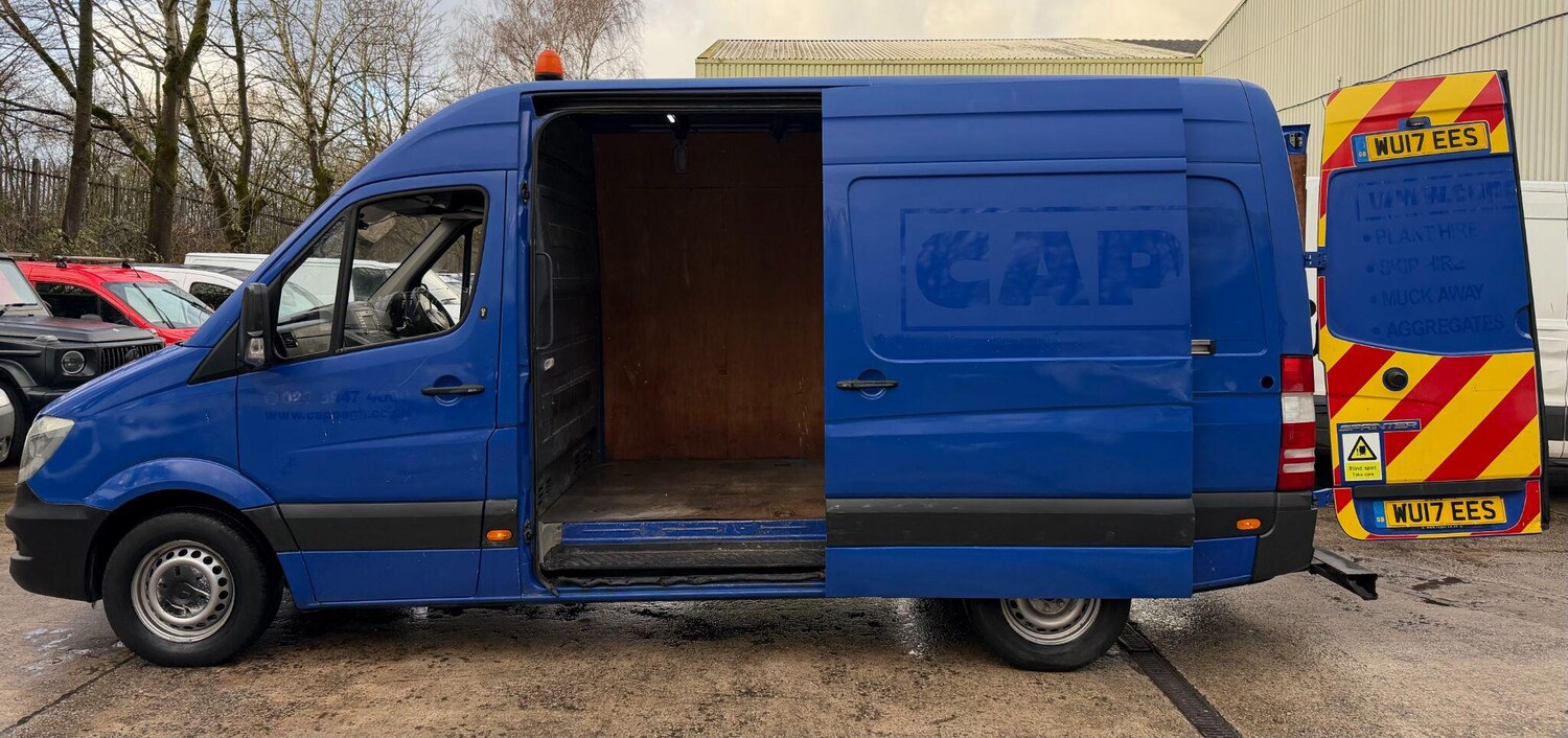 Used Mercedes-Benz Sprinter 2017 for sale - 77573909: Photo 20