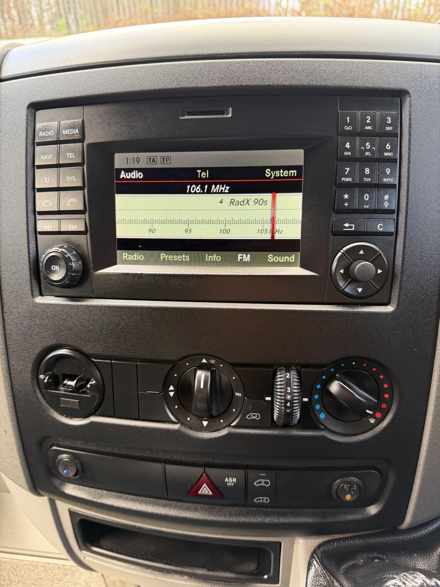 Used Mercedes-Benz Sprinter 2017 for sale - 77573909: Photo 40