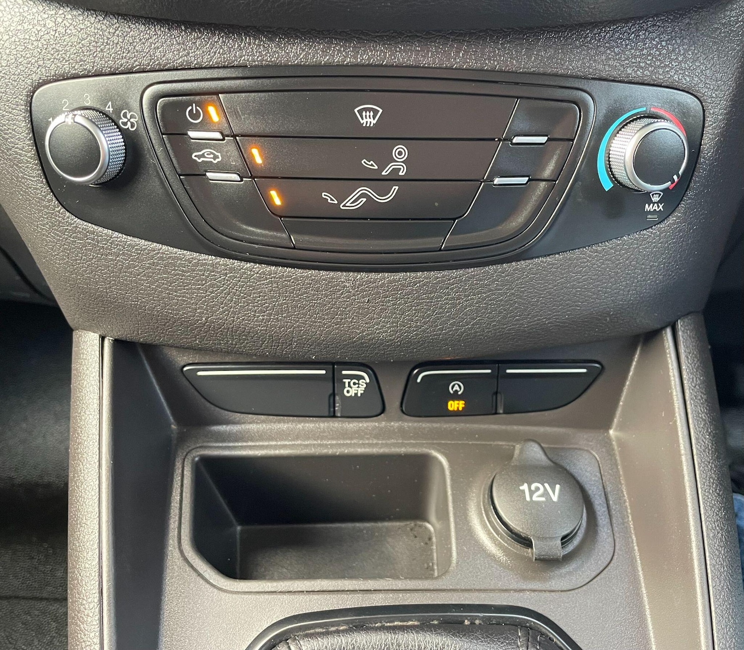 Used Ford Transit Courier 2020 for sale - 77723120: Photo 30