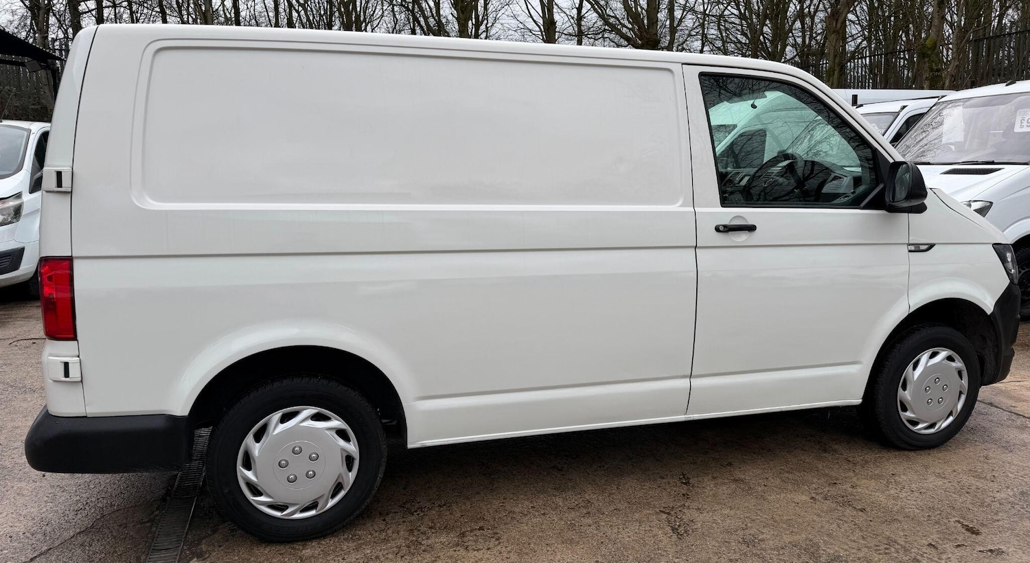 Used Volkswagen Transporter 2018 for sale - 77908774: Photo 10