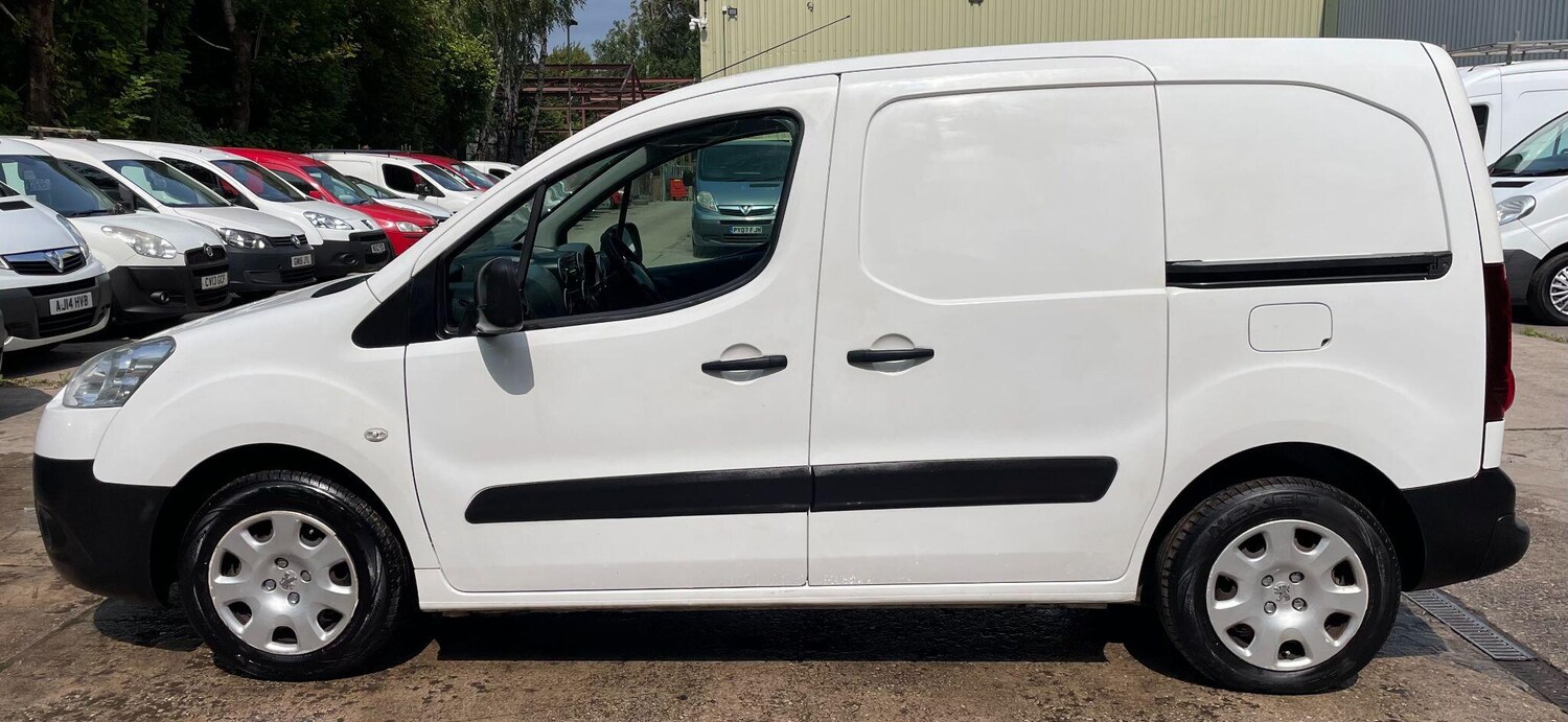 Used Peugeot Partner 2015 for sale - 76550580: Photo 15