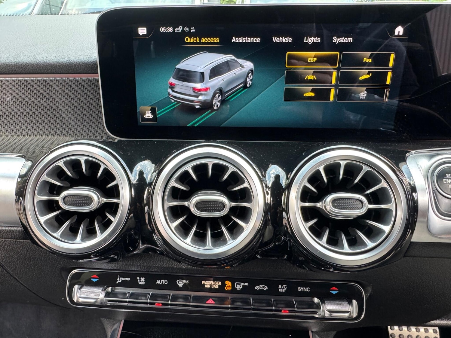 Used Mercedes-Benz GLB 2020 for sale - 76549156: Photo 49