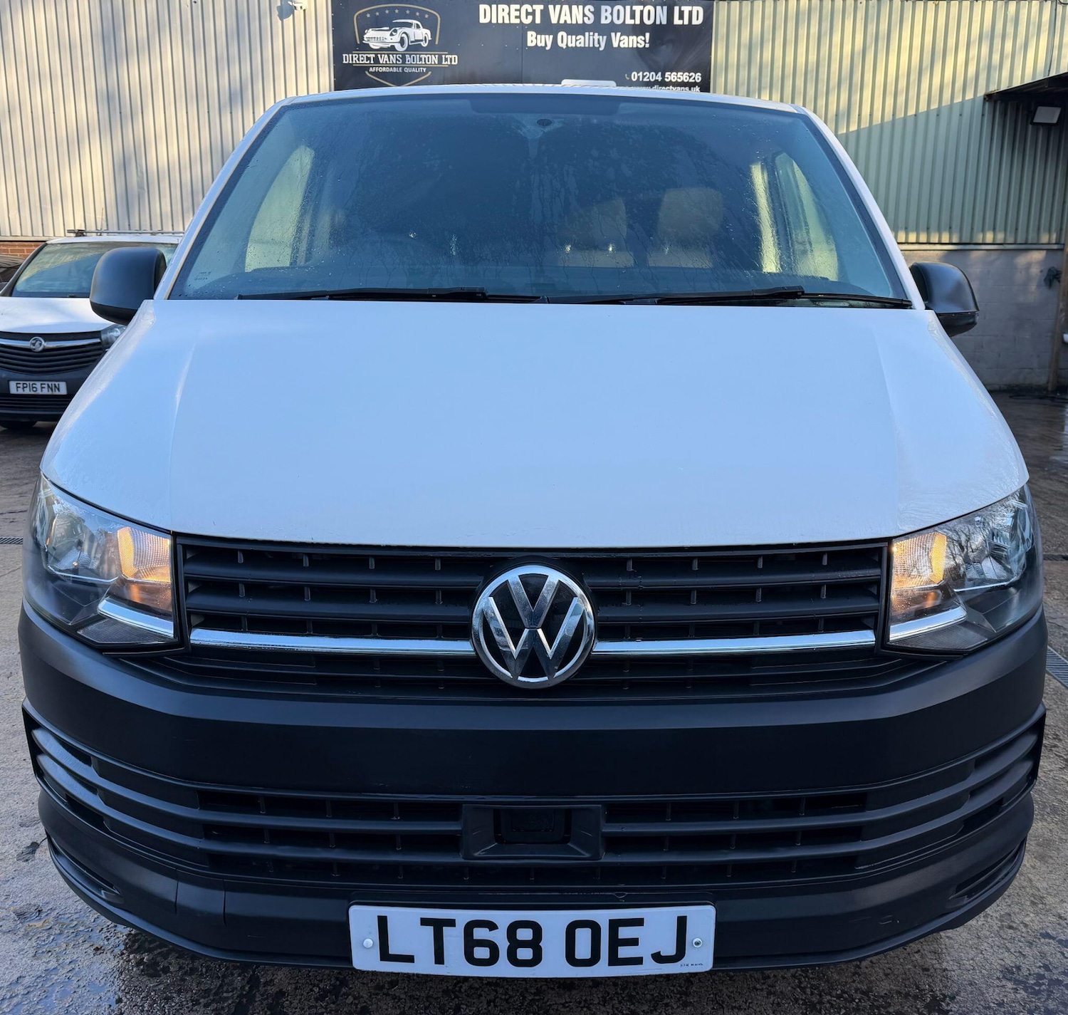 Used Volkswagen Transporter 2018 for sale - 76781049: Photo 30