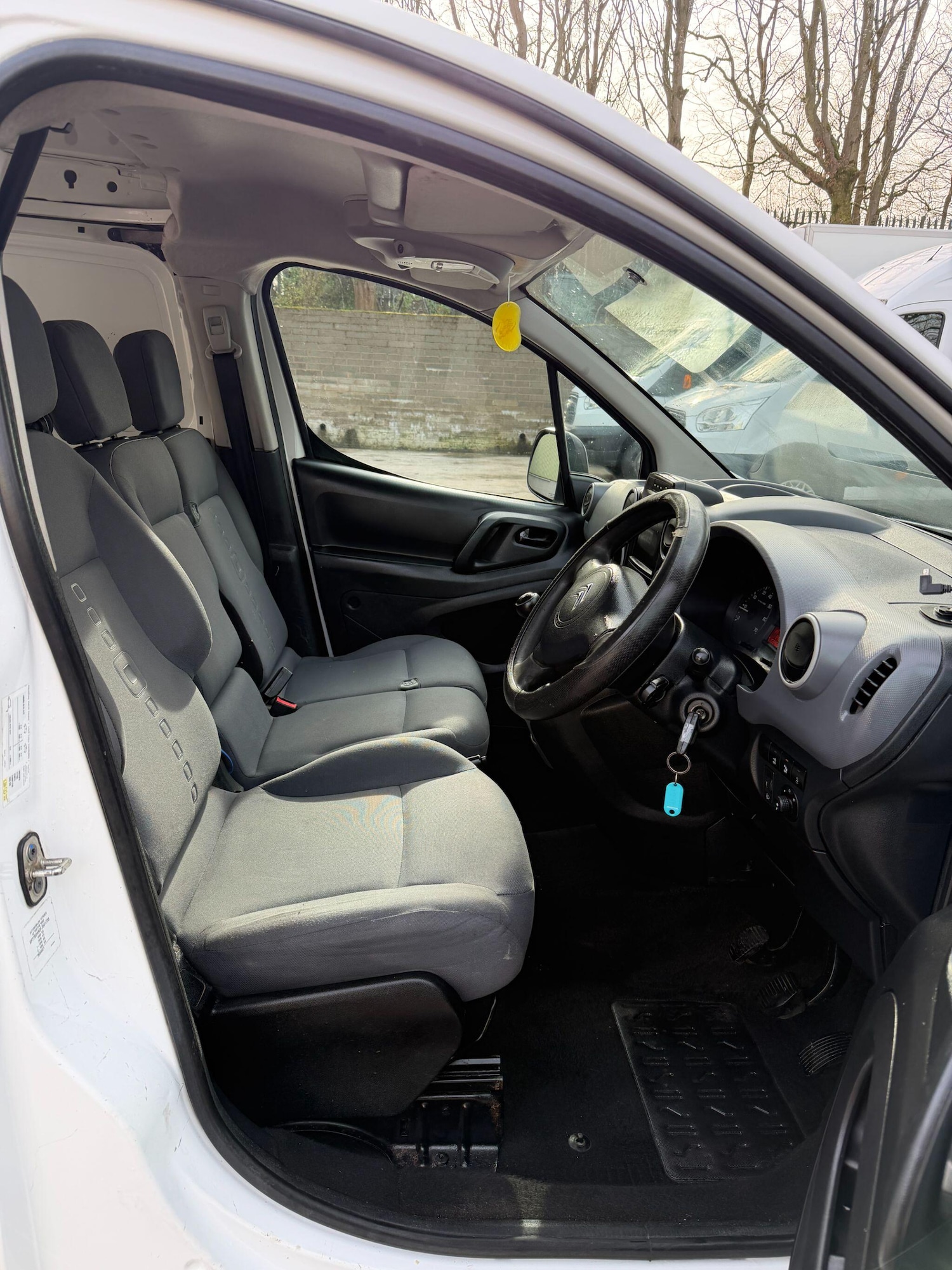 Used Citroen Berlingo 2015 for sale - 77585910: Photo 27