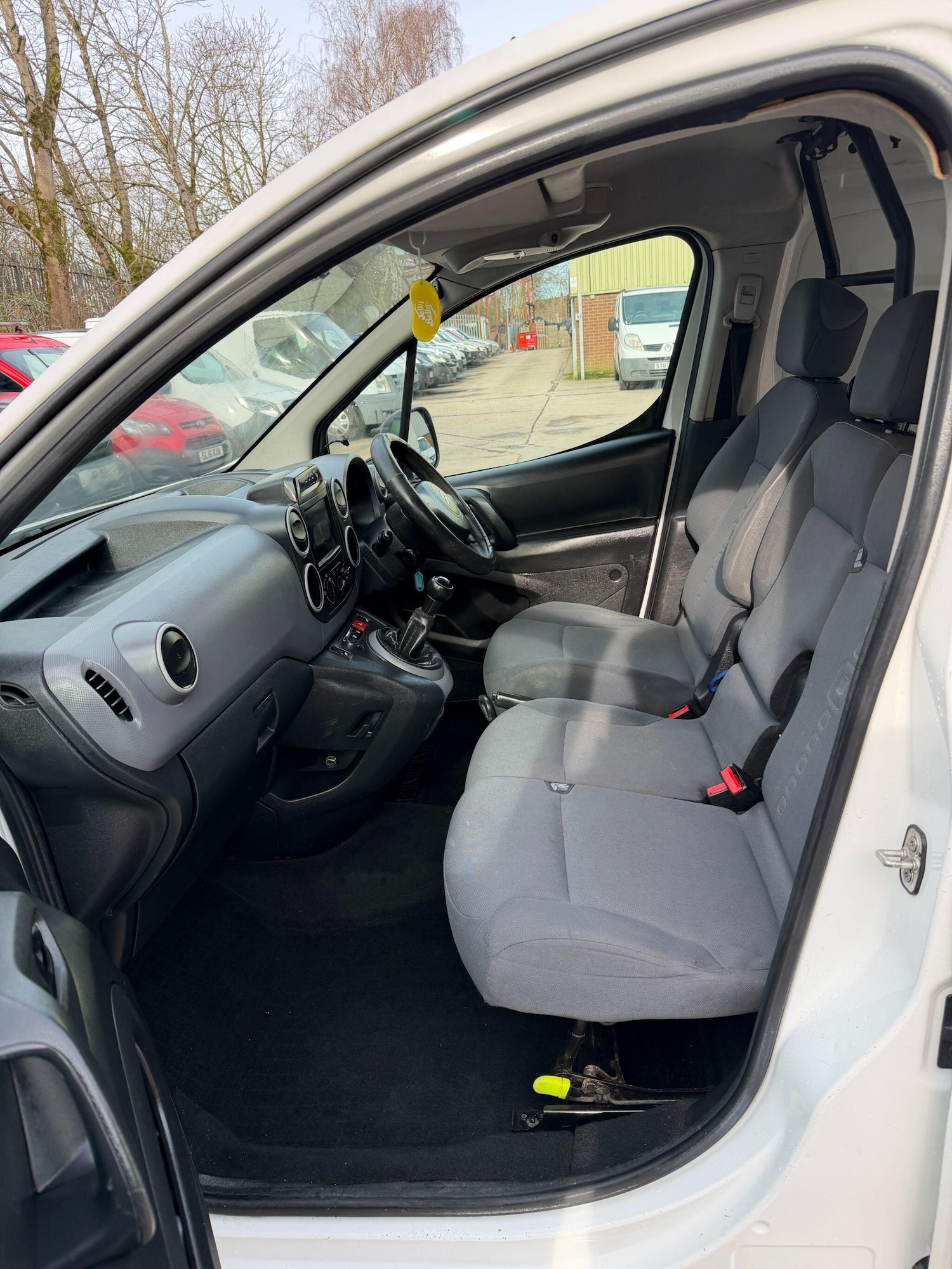 Used Citroen Berlingo 2015 for sale - 77585910: Photo 35