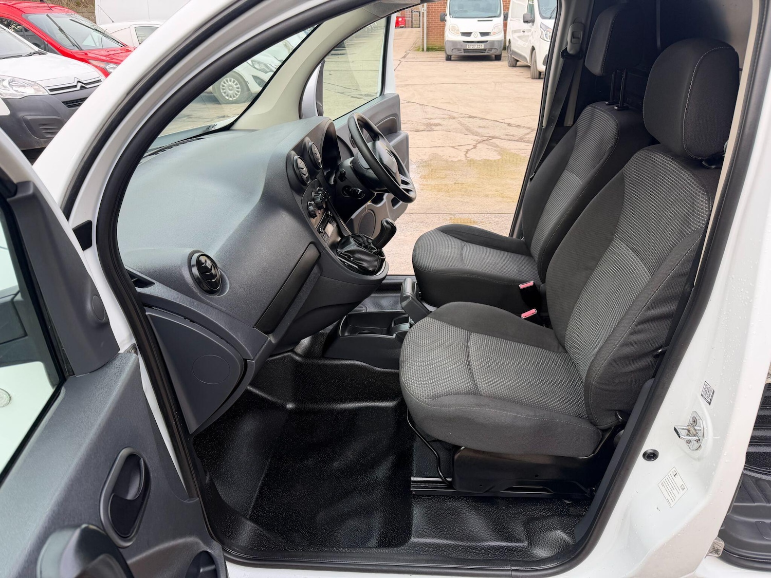 Used Mercedes-Benz Citan for sale - 77575130: Photo 41