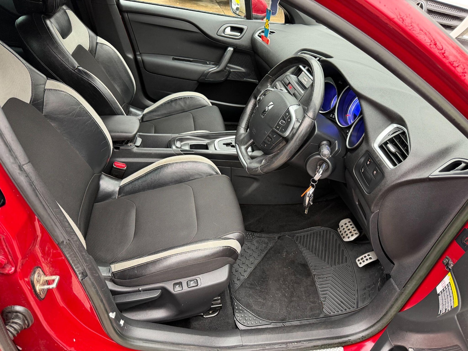 Used Citroen DS4 2013 for sale - 77279084: Photo 28