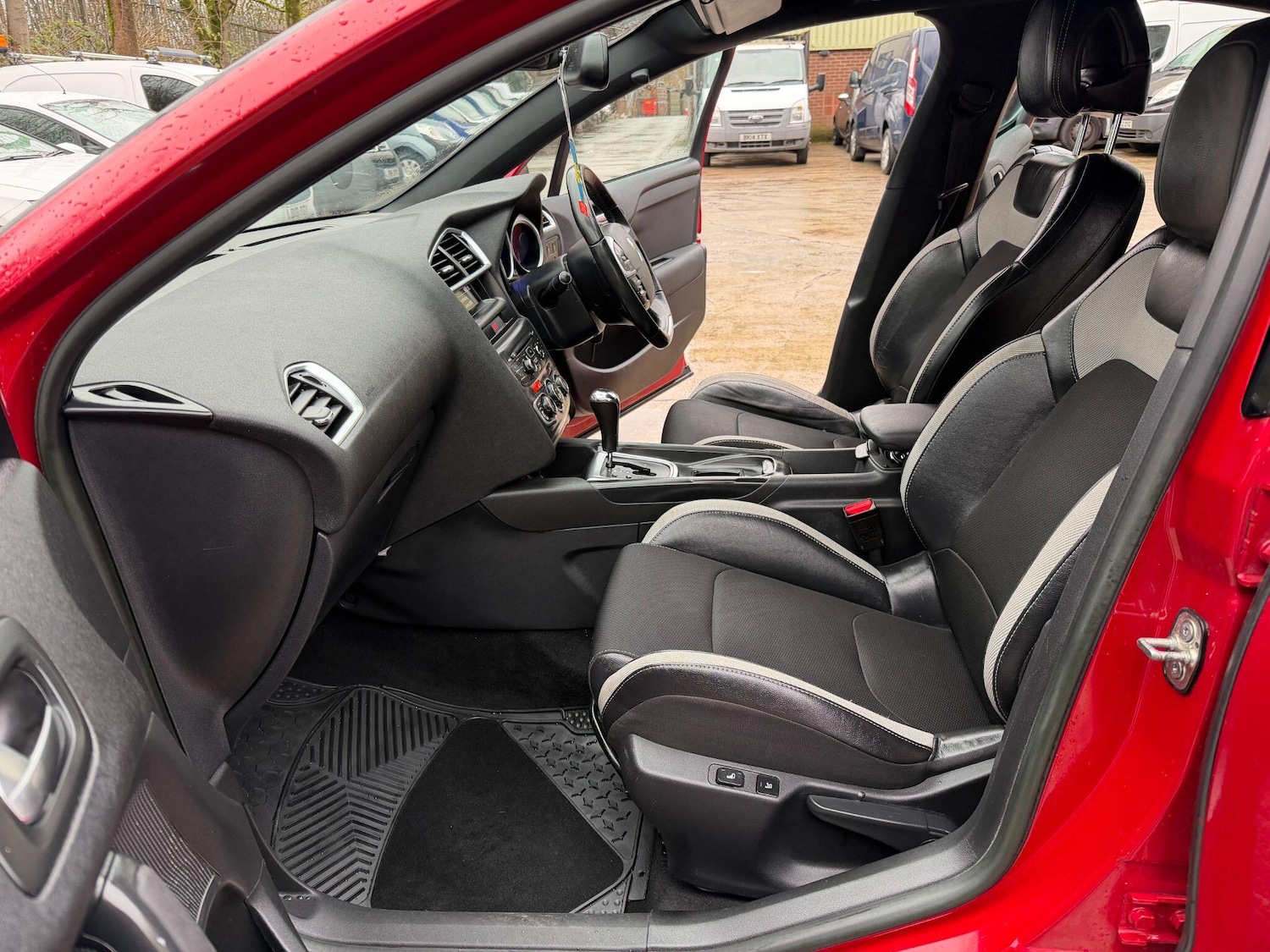 Used Citroen DS4 2013 for sale - 77279084: Photo 46