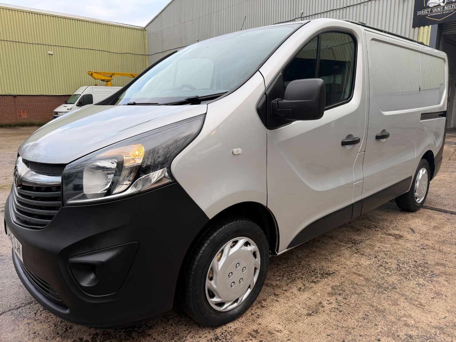 Used Vauxhall Vivaro 2018 for sale - 77143525: Photo 24