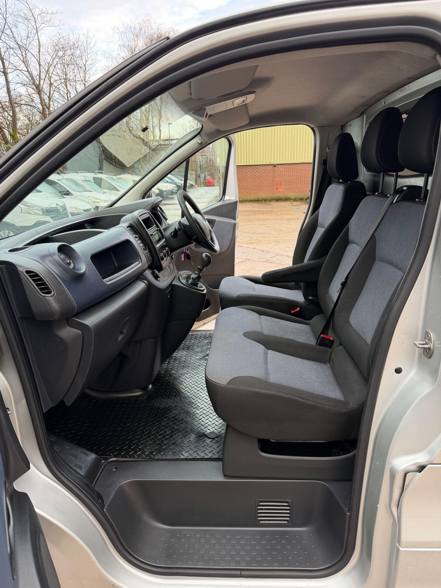 Used Vauxhall Vivaro 2018 for sale - 77143525: Photo 38