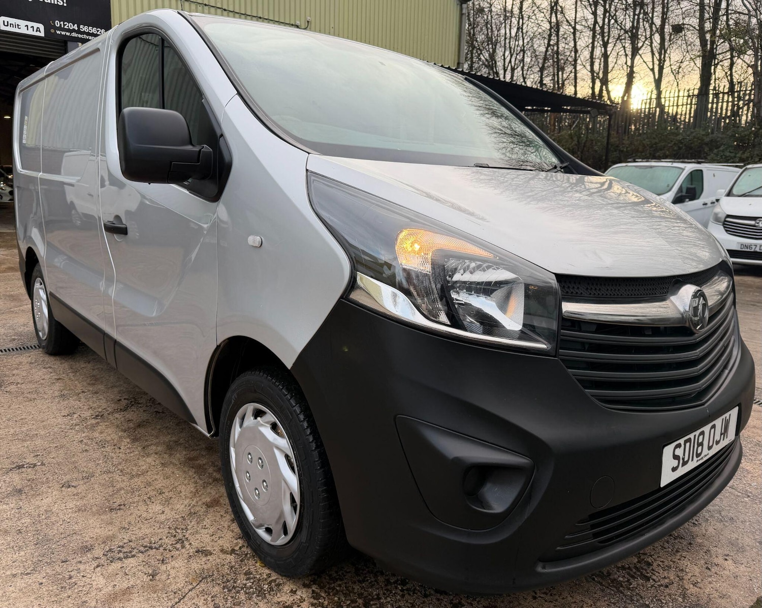 Used Vauxhall Vivaro 2018 for sale - 77143525: Photo 5
