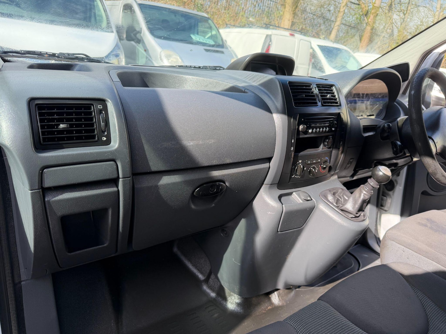 Used Peugeot Expert 2015 for sale - 78116262: Photo 37