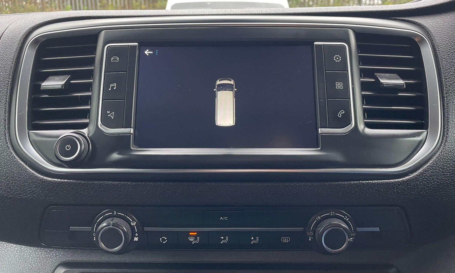 Used Peugeot Expert 2019 for sale - 76592696: Photo 32