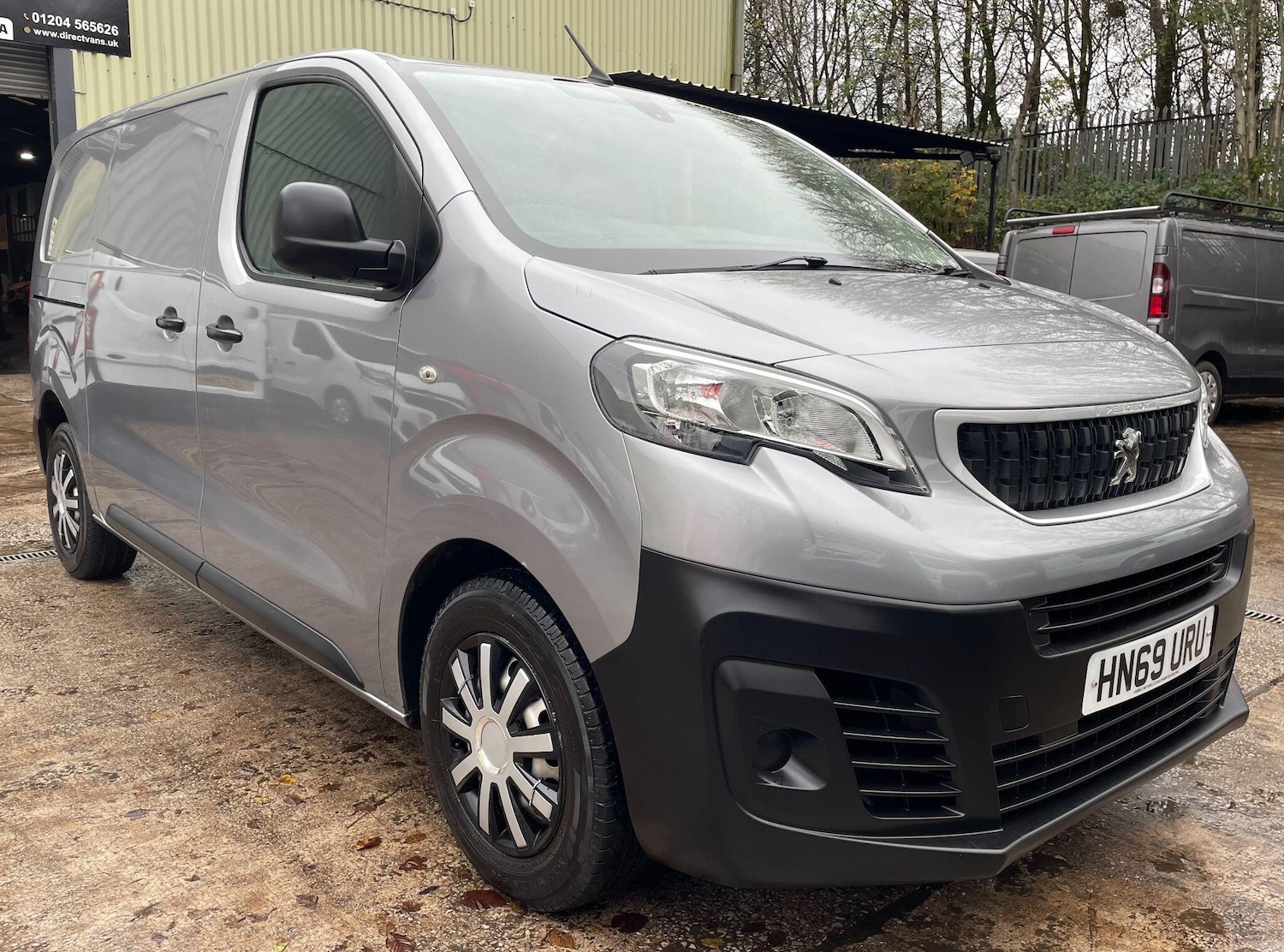 Used Peugeot Expert 2019 for sale - 76592696: Photo 4
