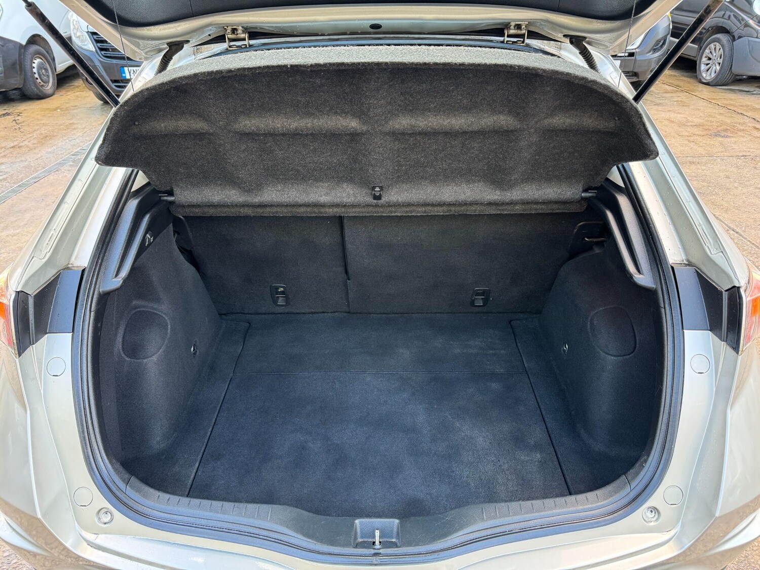 Used Honda Civic 2006 for sale - 76549386: Photo 16