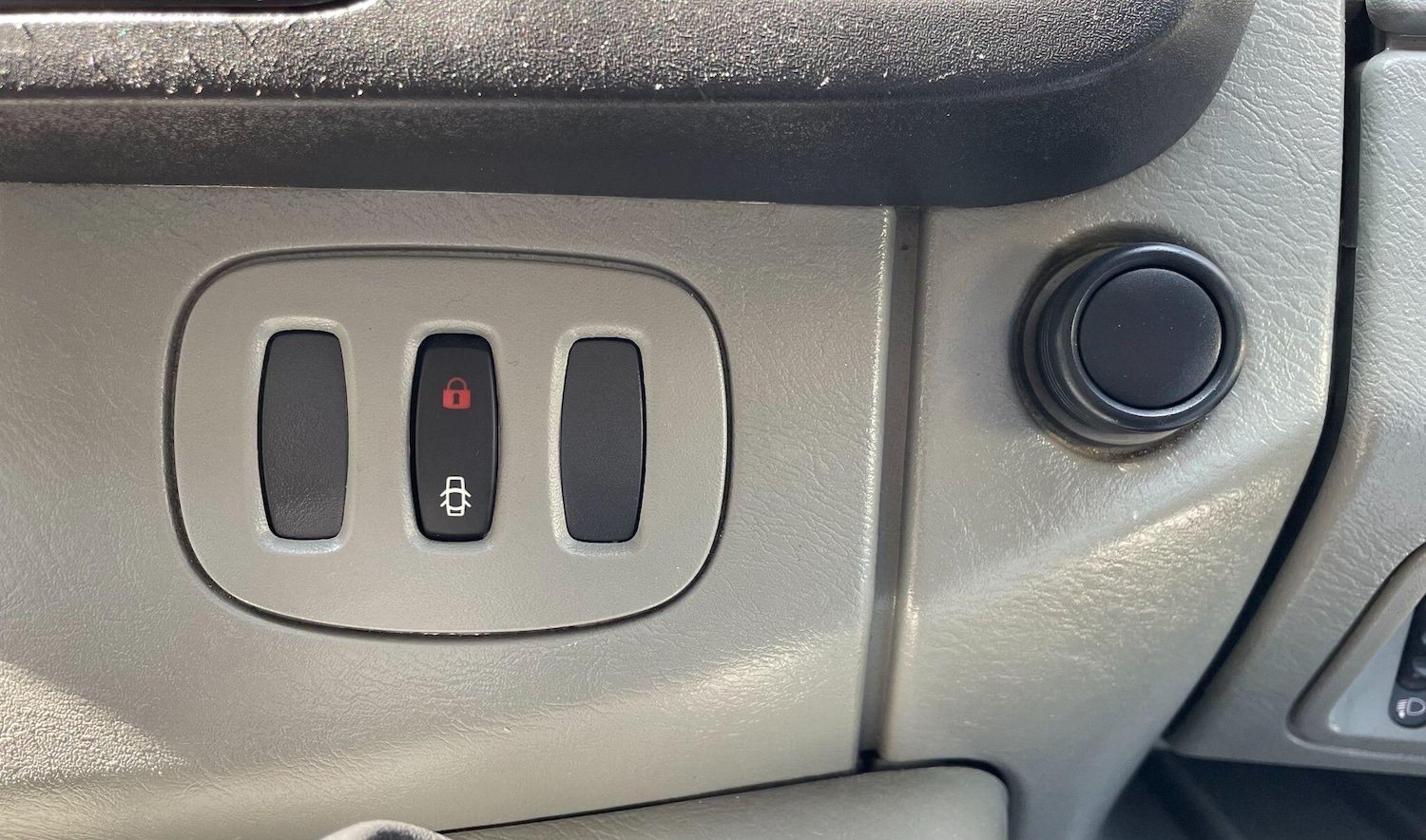 Used Vauxhall Vivaro 2010 for sale - 76550543: Photo 28