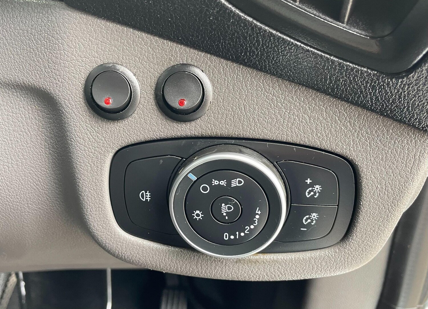 Used Ford Transit Connect 2019 for sale - 76549815: Photo 30