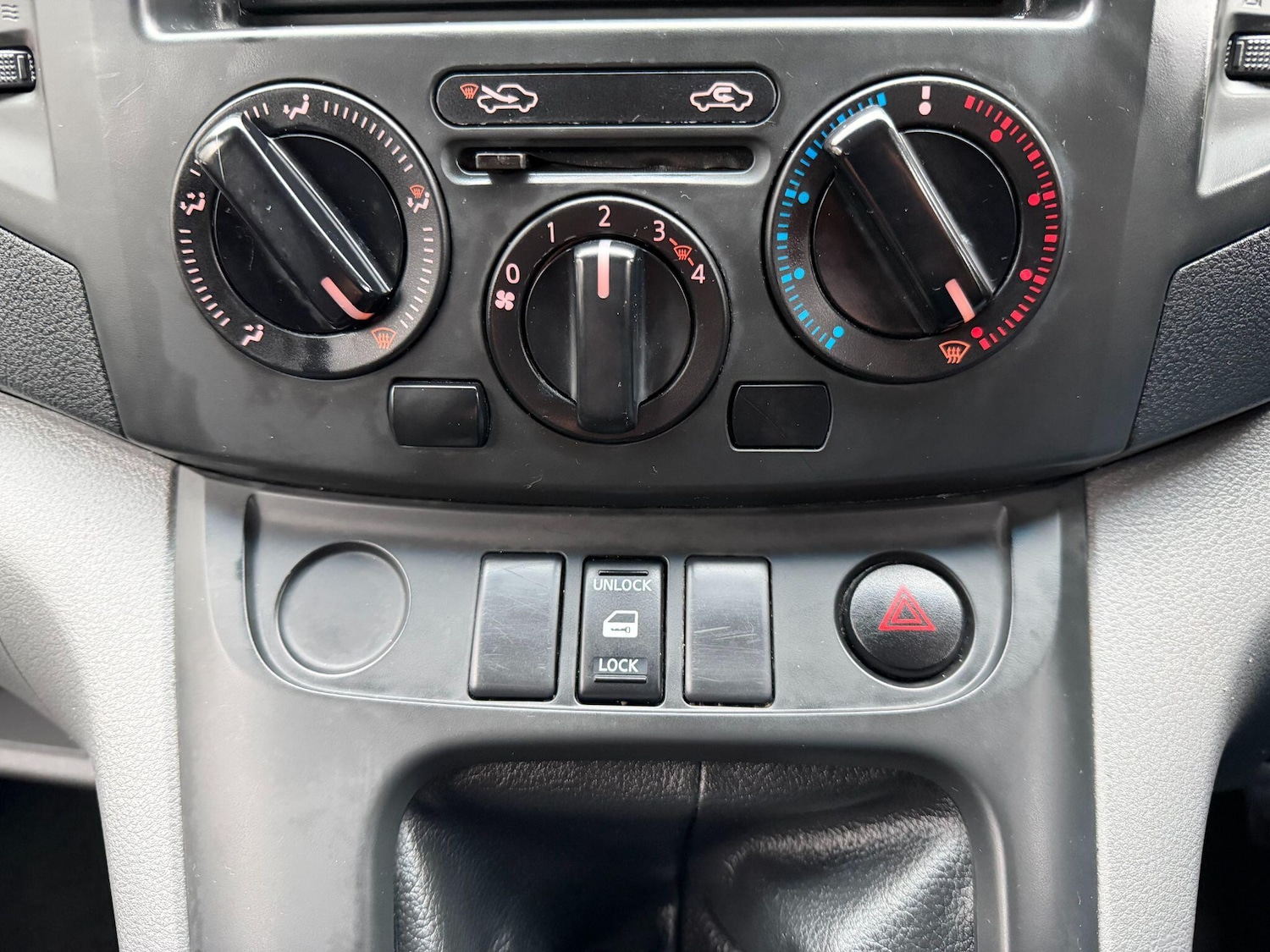 Used Nissan NV200 2014 for sale - 76765233: Photo 38