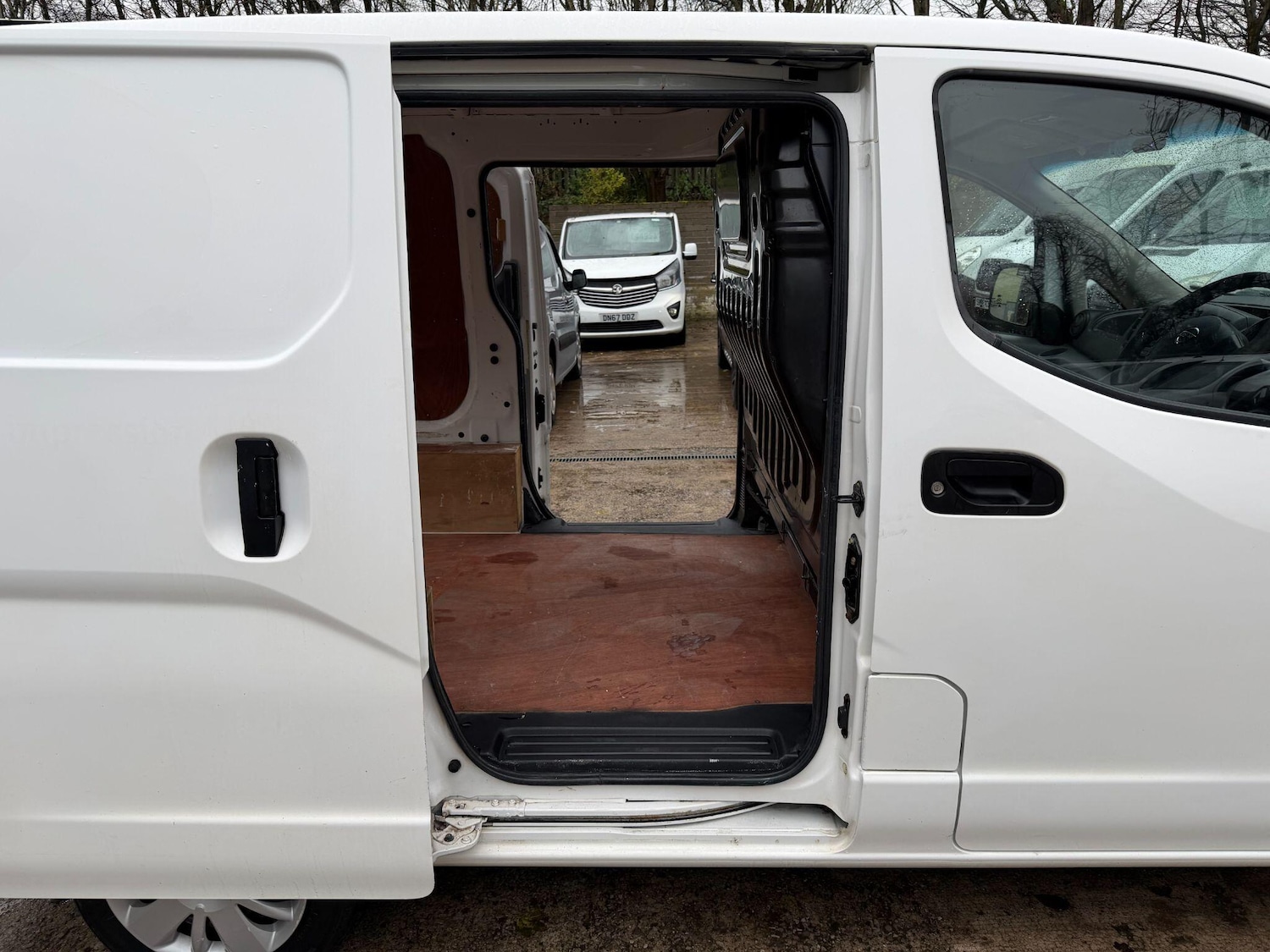 Used Nissan NV200 2014 for sale - 76765233: Photo 8