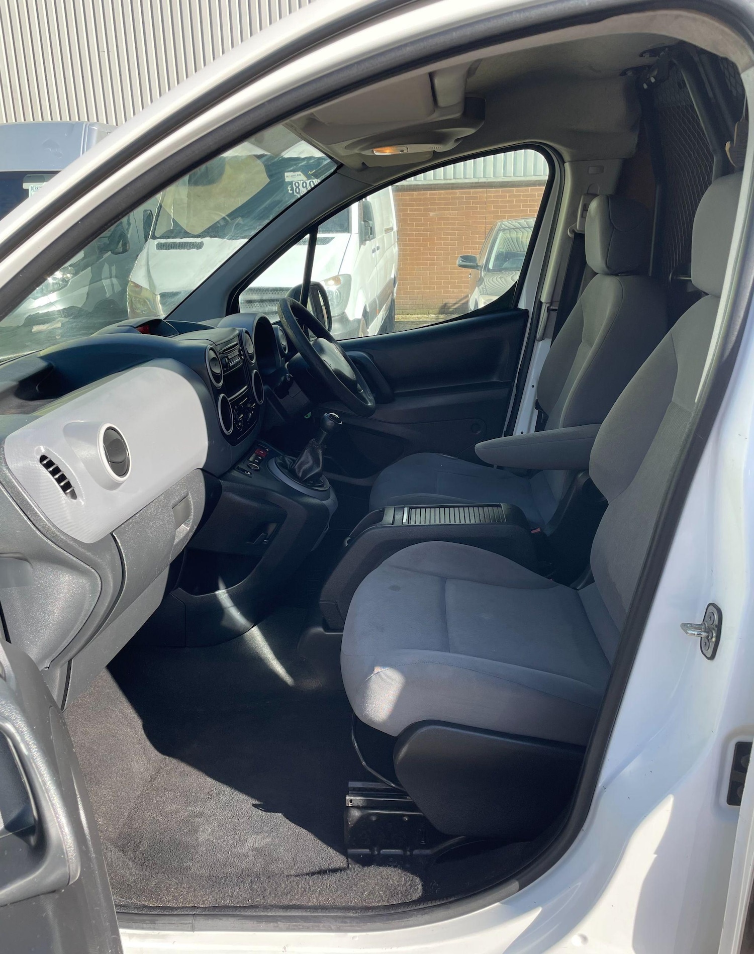 Used Peugeot Partner 2012 for sale - 76549343: Photo 32