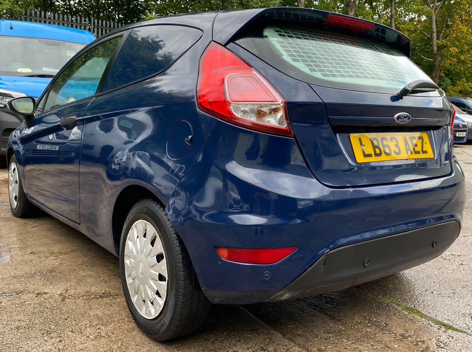 Used Ford Fiesta 2014 for sale - 76550219: Photo 13