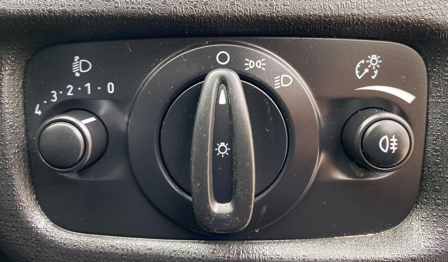 Used Ford Fiesta 2014 for sale - 76550219: Photo 24