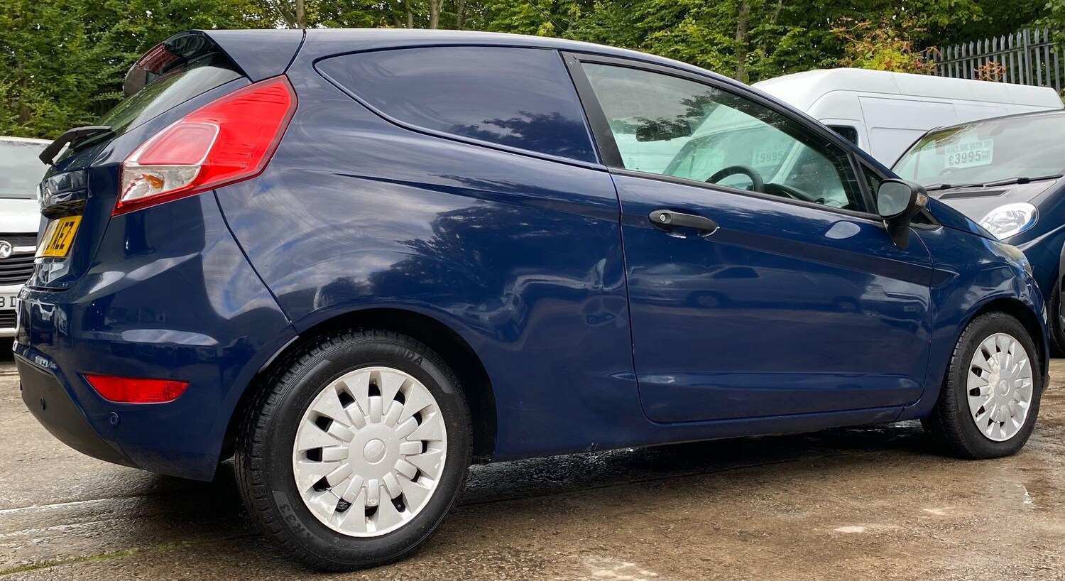 Used Ford Fiesta 2014 for sale - 76550219: Photo 8