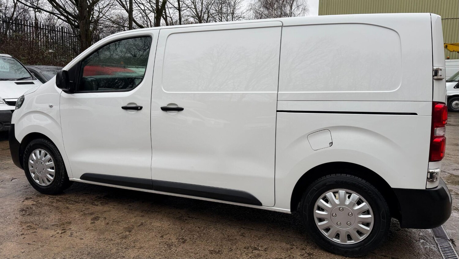 Used Citroen Dispatch 2021 for sale - 77469159: Photo 18