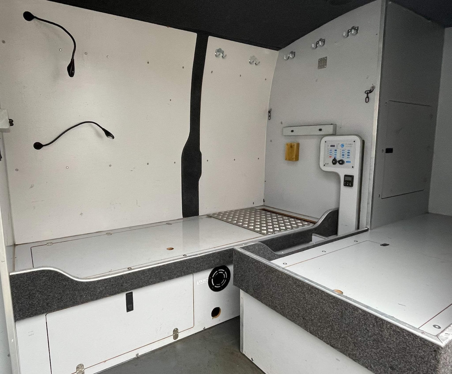 Used Vauxhall Movano 2015 for sale - 76550606: Photo 2