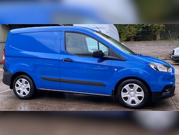 Used Ford Transit Courier 2019 for sale - 76550283: Photo
