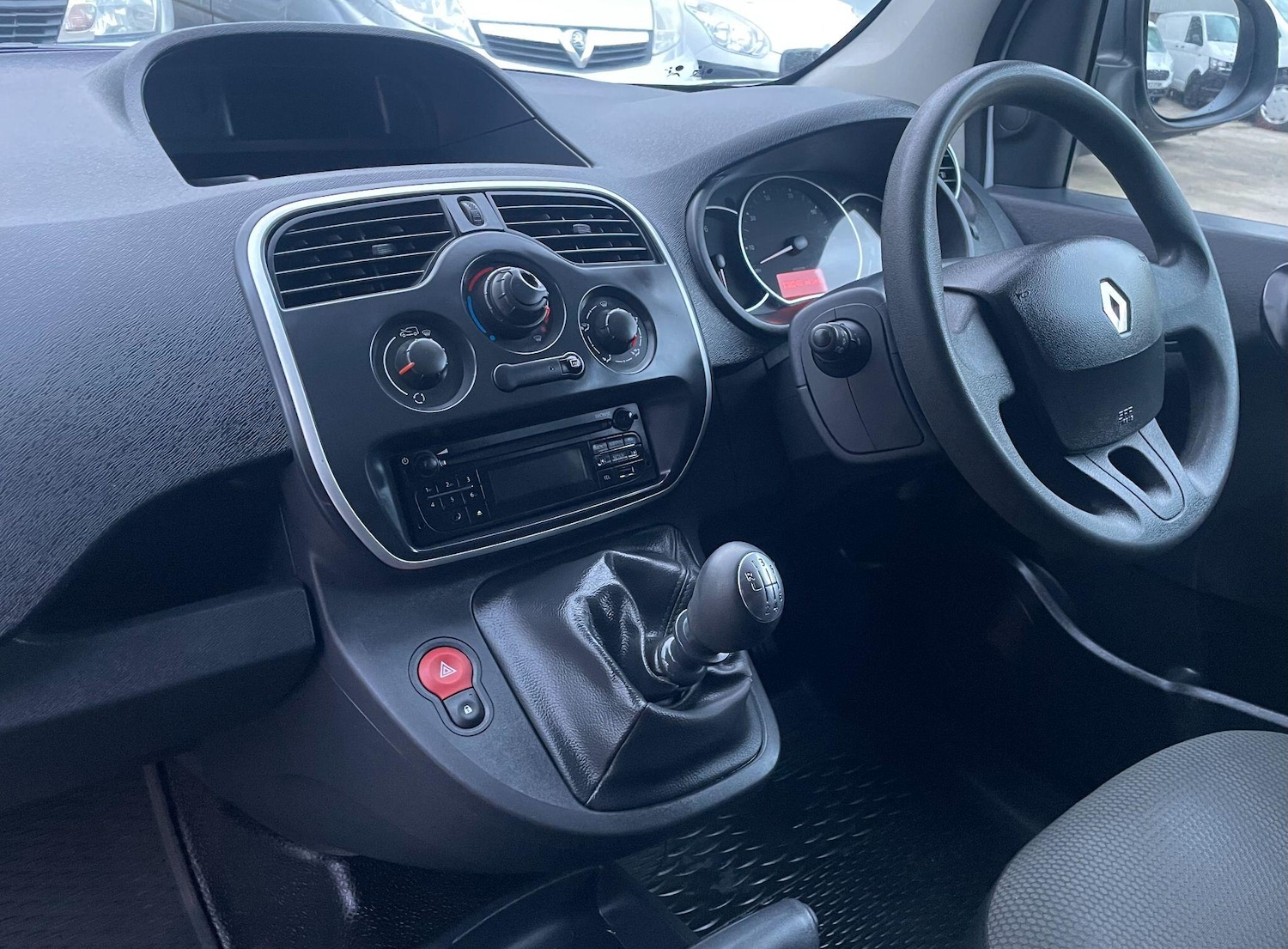 Used Renault Kangoo 2021 for sale - 76913660: Photo 33