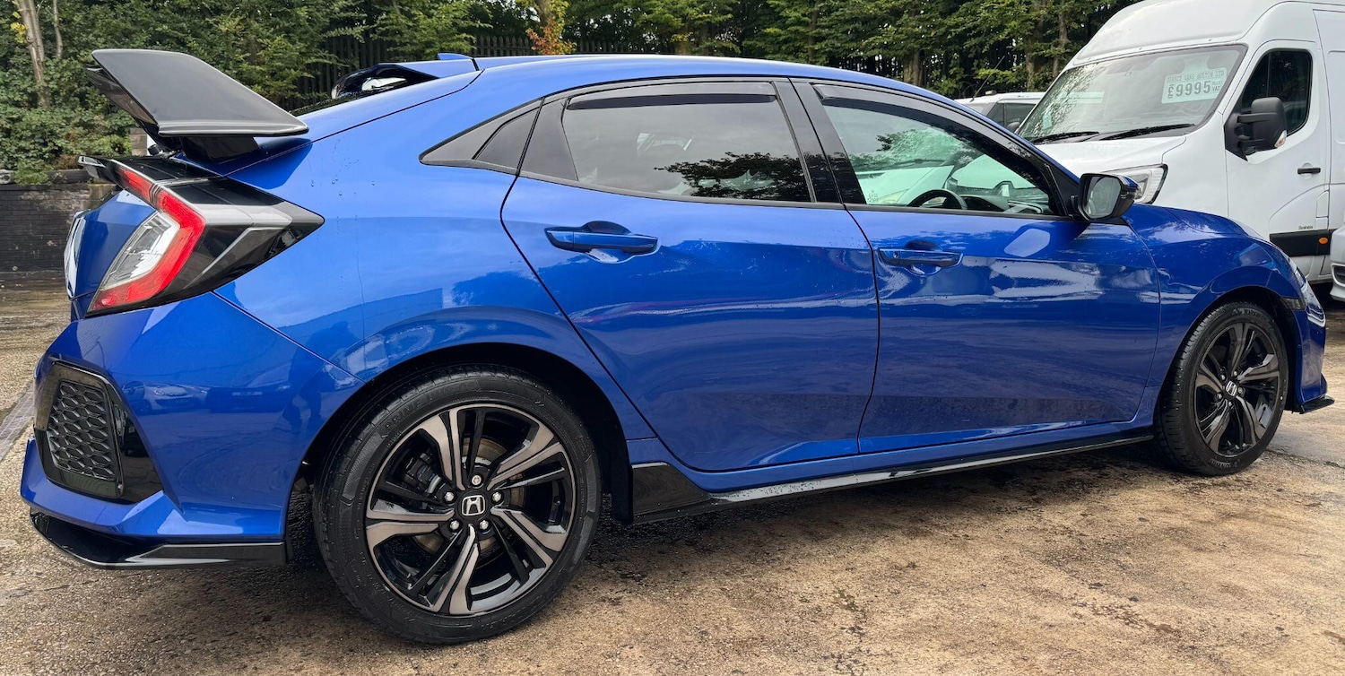 Used Honda Civic 2018 for sale - 76549093: Photo 12