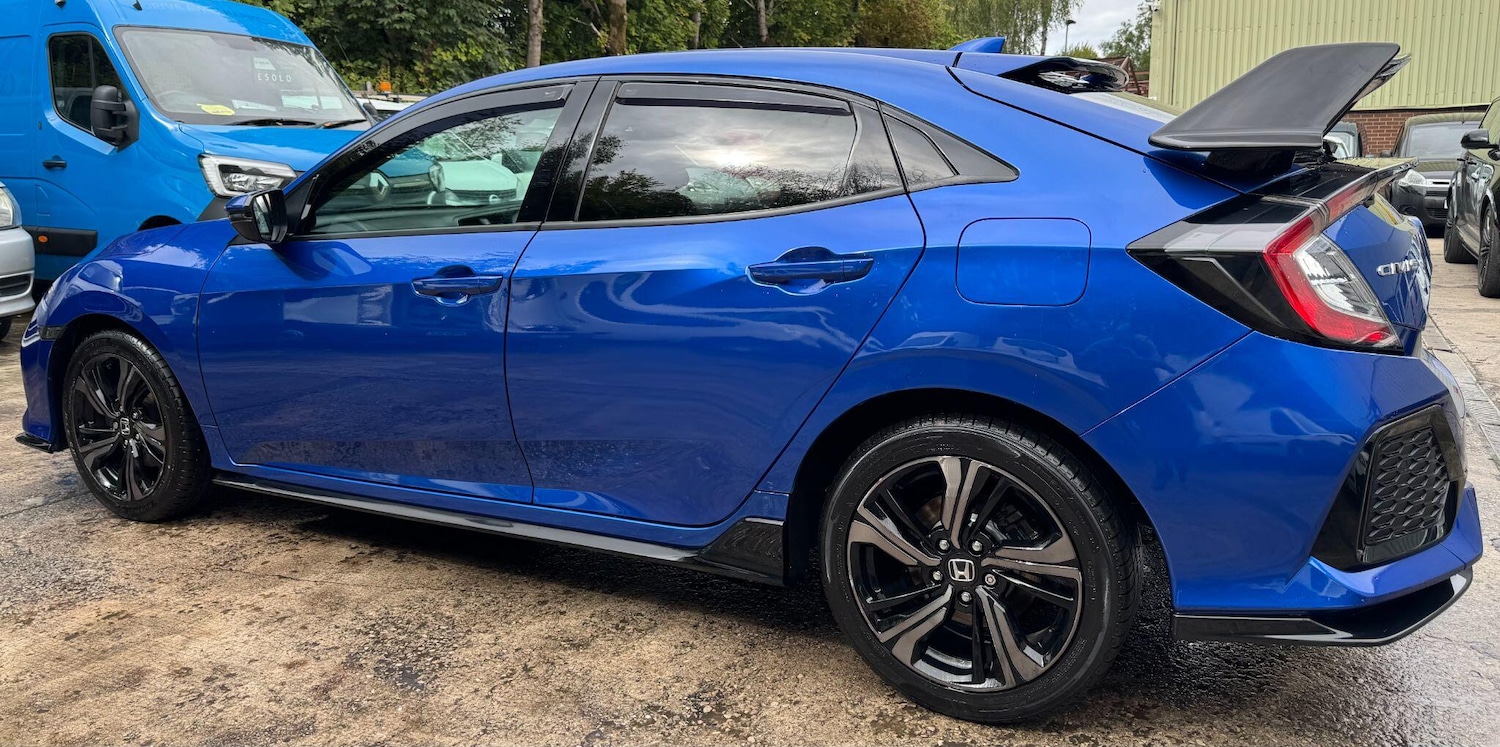 Used Honda Civic 2018 for sale - 76549093: Photo 18