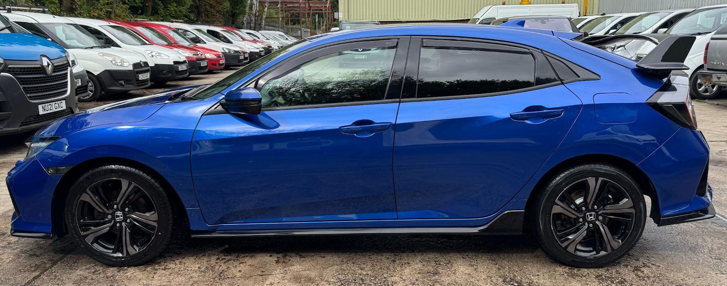 Used Honda Civic 2018 for sale - 76549093: Photo 20