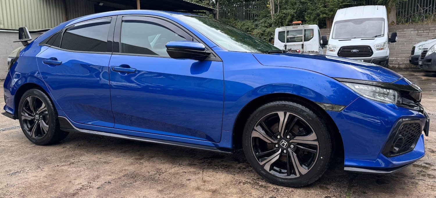 Used Honda Civic 2018 for sale - 76549093: Photo 7