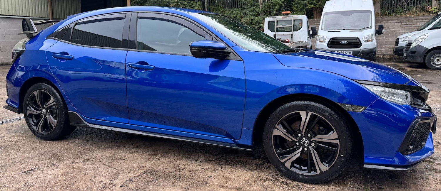 Used Honda Civic 2018 for sale - 76549093: Photo 8