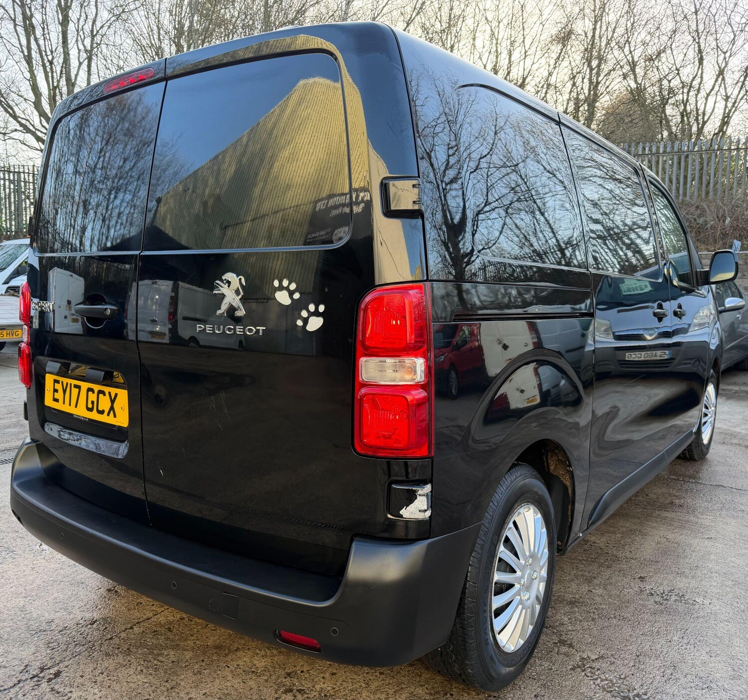 Used Peugeot Expert 2017 for sale - 77737264: Photo 20